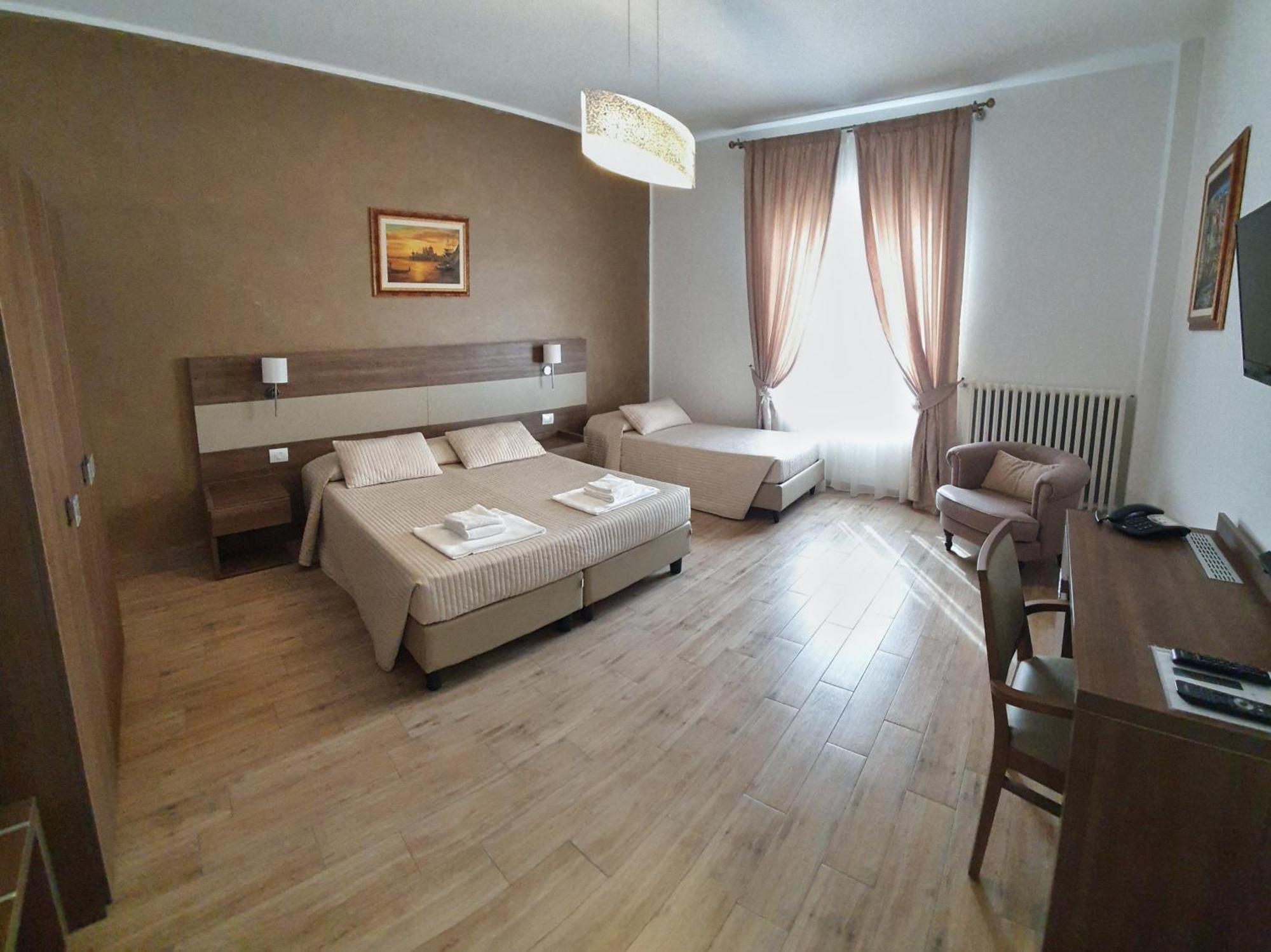 Villa Cavour コマッキオ 部屋 写真