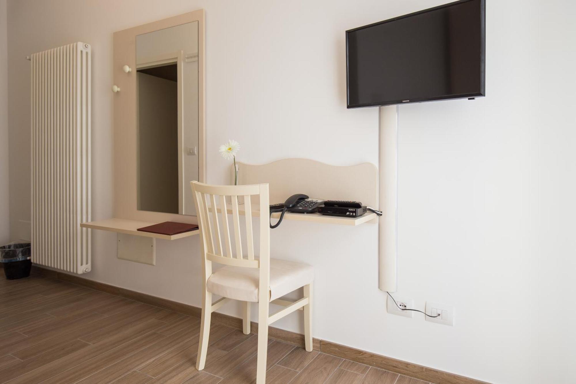 Villa Cavour コマッキオ 部屋 写真