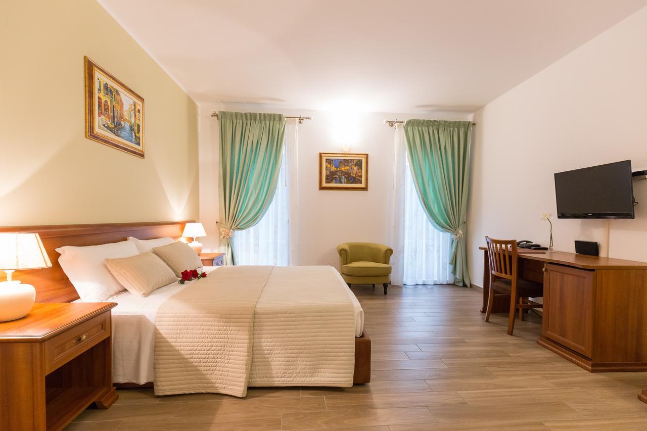 Villa Cavour コマッキオ エクステリア 写真